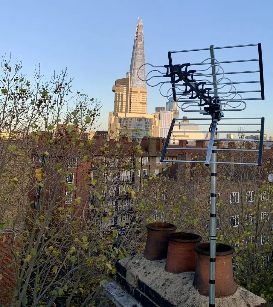 High gain UHF TV aerial installation.